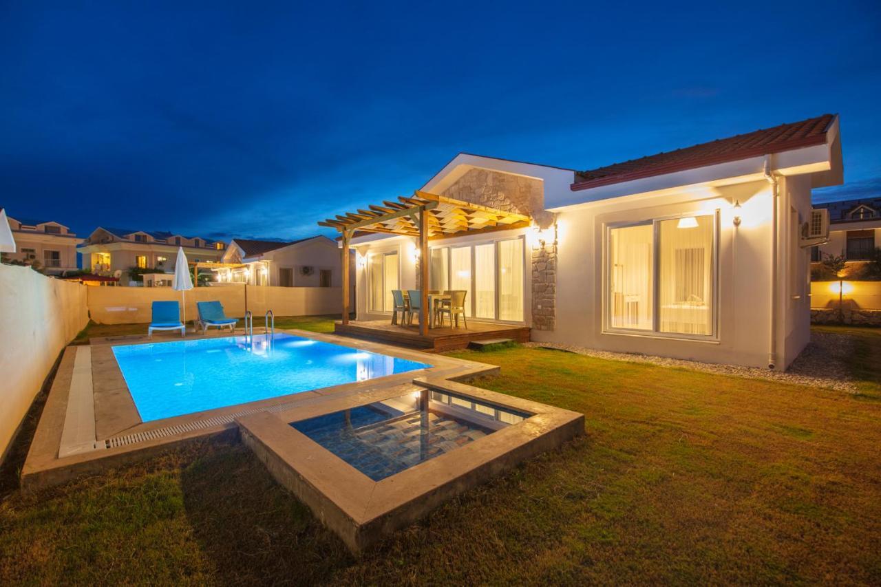 Sunteos Villa Suites Fethiye Esterno foto