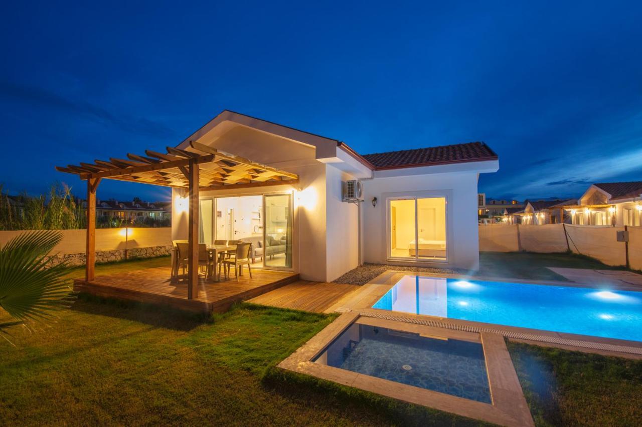 Sunteos Villa Suites Fethiye Esterno foto